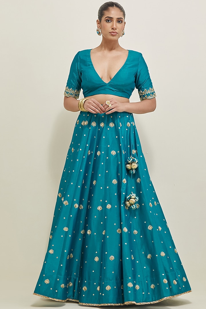 Turquoise Chanderi Hand Embroidered Wedding Lehenga Set by Ikshita Choudhary at Pernia's Pop Up Shop