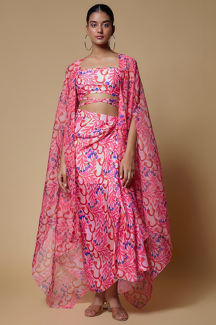 Pink Organza Floral leaf Printed Cape Set by Izzumi Mehta