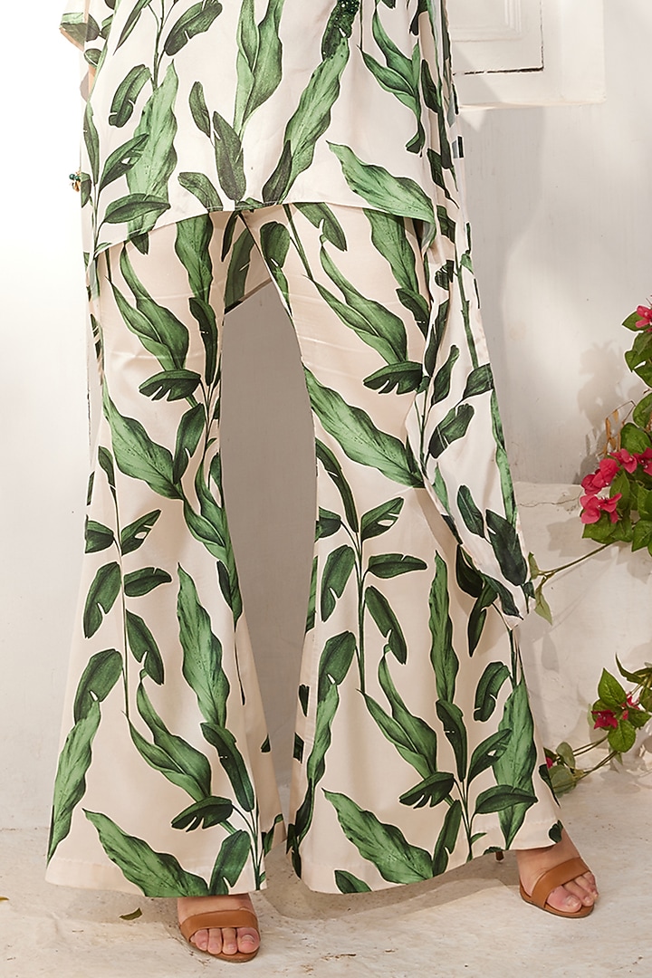White & Green Printed Co-Ord Set by I AM WORTH IT at Pernia's Pop Up Shop