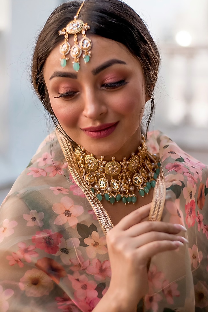 Gold Finish Necklace Set With Kundan Polki by Swabhimann Jewellery at Pernia's Pop Up Shop