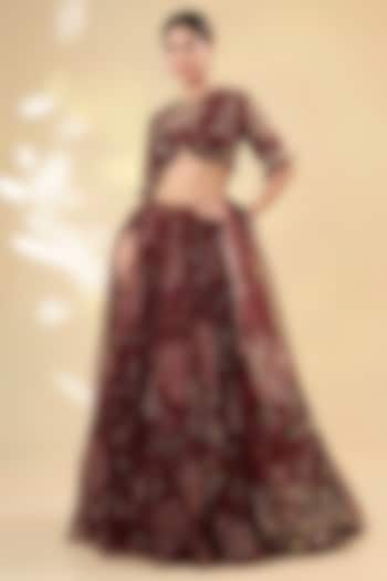 Red Organza & Shantoon Embroidered Wedding Lehenga Set by Mahima Mahajan at Pernia's Pop Up Shop