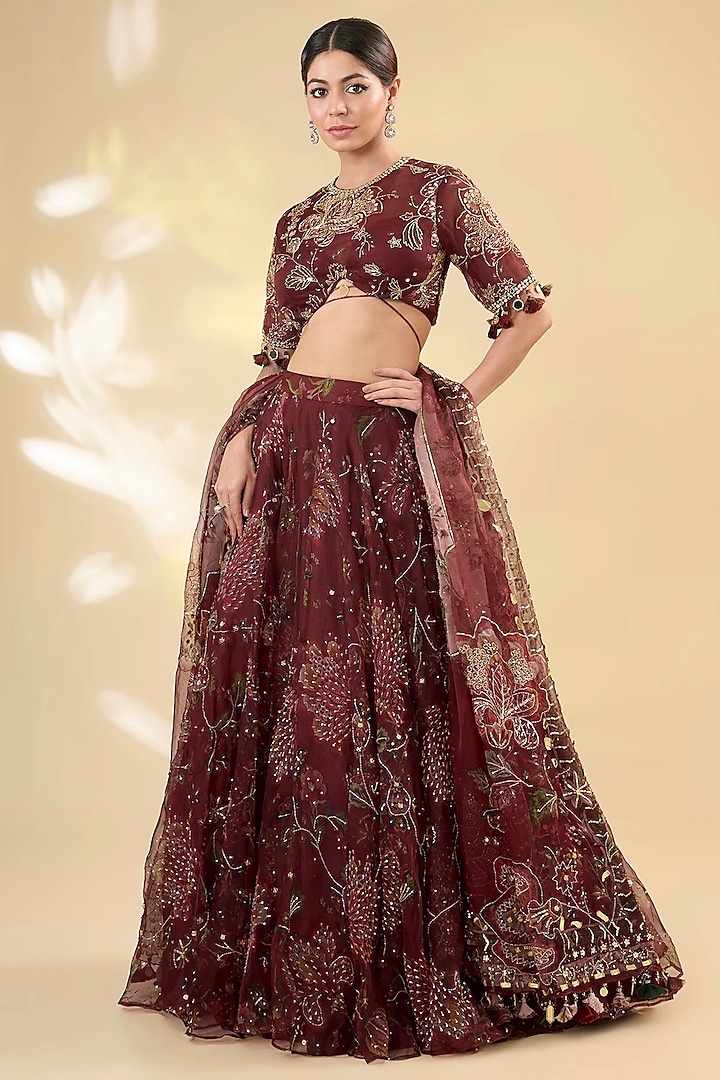 Red Organza & Shantoon Embroidered Wedding Lehenga Set by Mahima Mahajan at Pernia's Pop Up Shop
