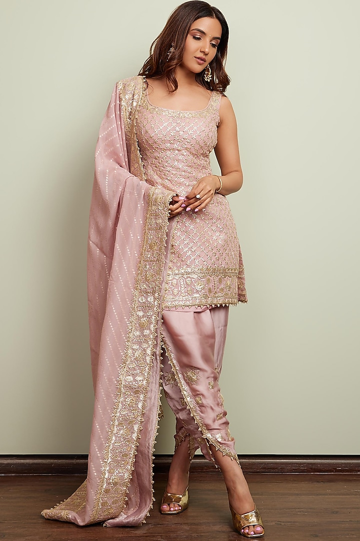 Pink Georgette Gota Embroidered Dhoti Set by RAJ ARORA ROOP VATIKA