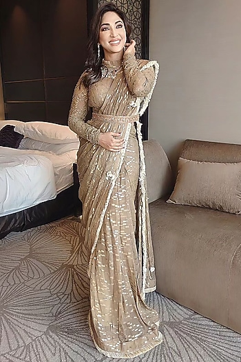 Tan Georgette Pre-Draped Wedding Saree Set by Arpita Sulakshana at Pernia's Pop Up Shop