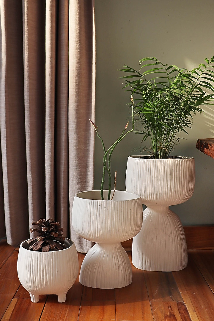 White Fiberglass Planter by Muun Home at Pernia's Pop Up Shop