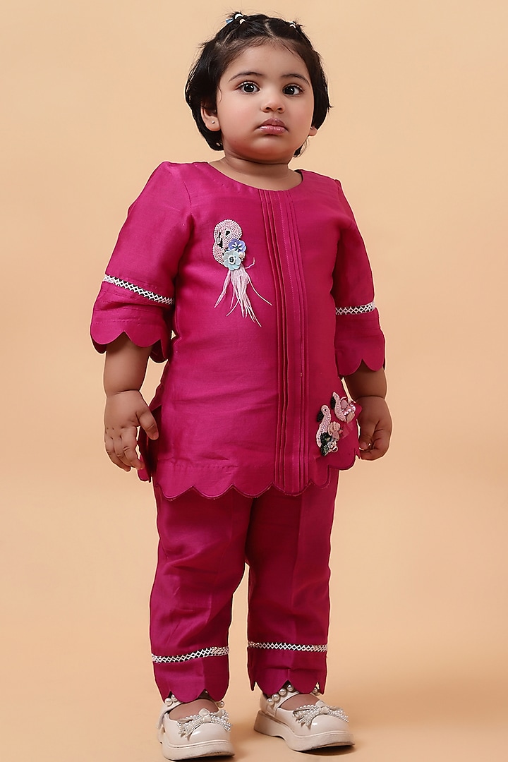 Pink Chanderi Silk Motif Hand Embroidered Kurta Set For Girls by House of Tushaom - Kids at Pernia's Pop Up Shop