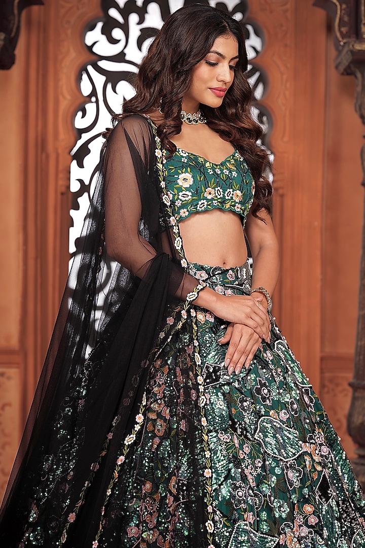 Black Embroidered Wedding Lehenga Set by LABEL PRIYANKA KAR at Pernia's Pop Up Shop