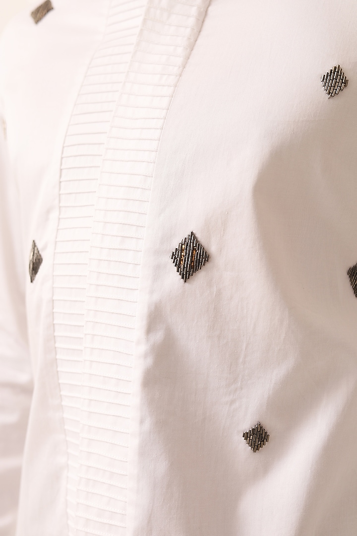 White Cotton Handcrafted Thread & Motif Embellished Party Wear Shirt by SEVENDC MEN at Pernia's Pop Up Shop