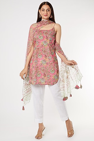 Blush Pink & Mint Green Floral Printed Spaghetti Kurta Set by Inara Jaipur