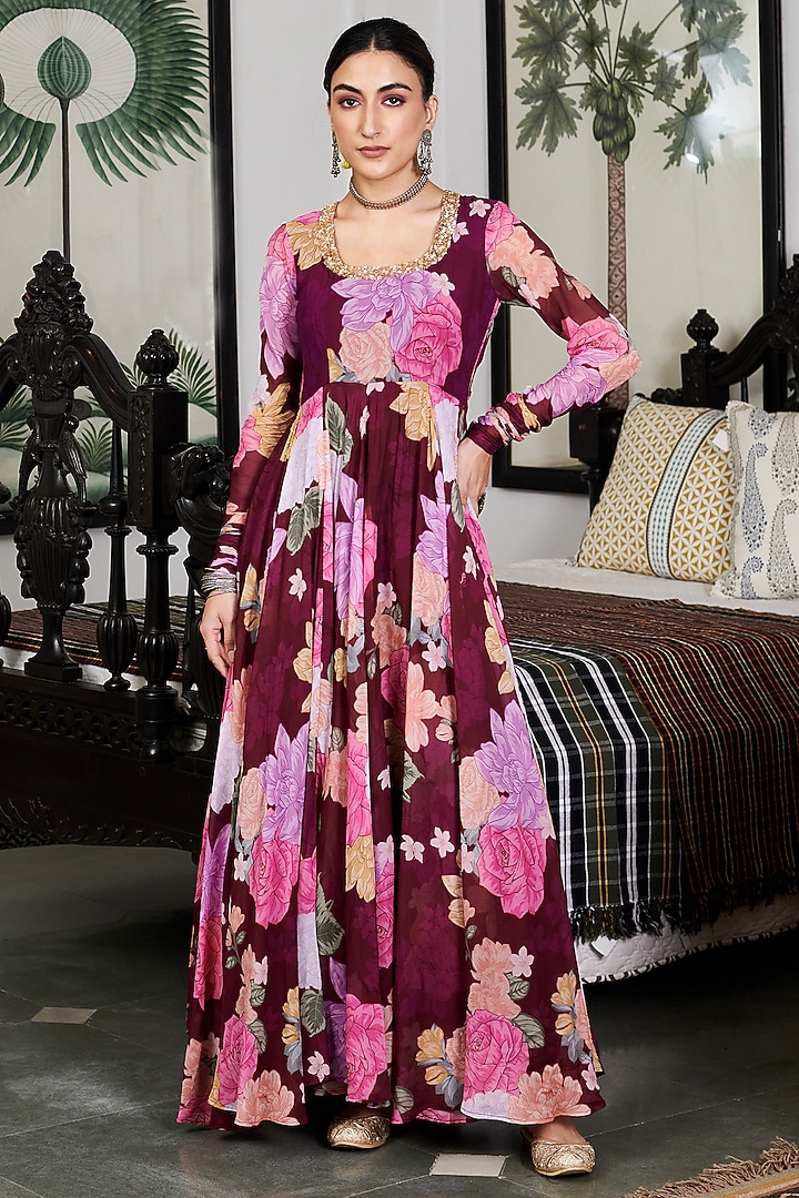 blossom in style with this flirty floral Grorgett anarkali