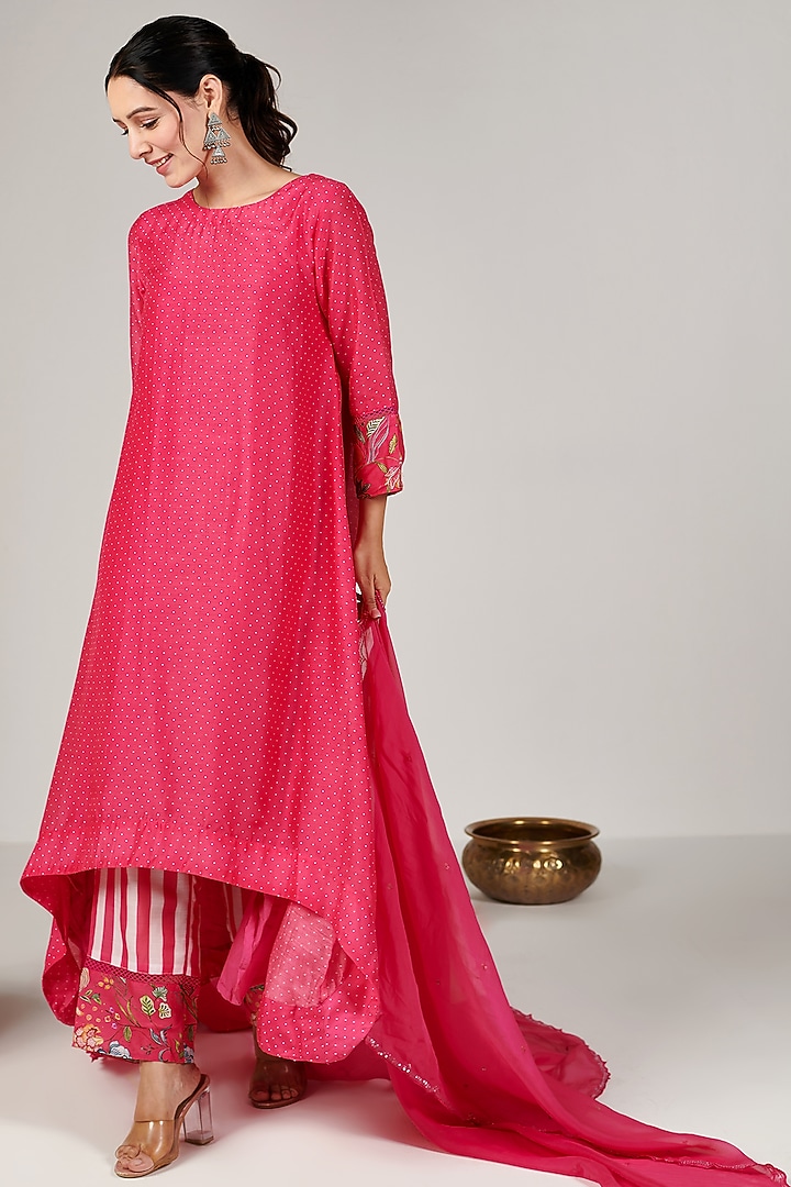 Hot Pink Cotton Silk Polka Printed Kurta Set by Blooming Threads at Pernia's Pop Up Shop