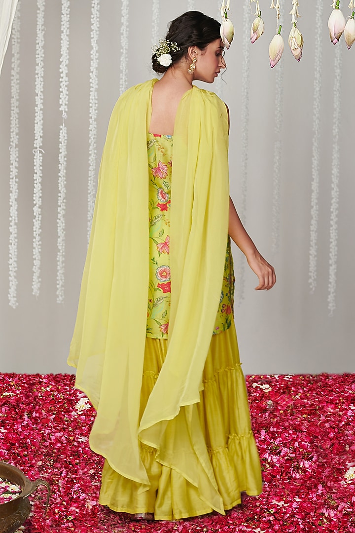 Neon Cotton Silk Digital Printed Kurta Set by Blooming Threads at Pernia's Pop Up Shop
