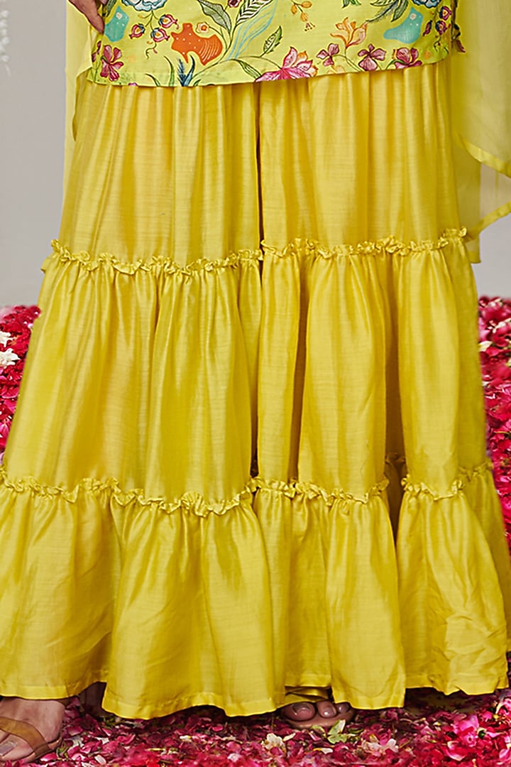 Neon Cotton Silk Digital Printed Kurta Set by Blooming Threads at Pernia's Pop Up Shop