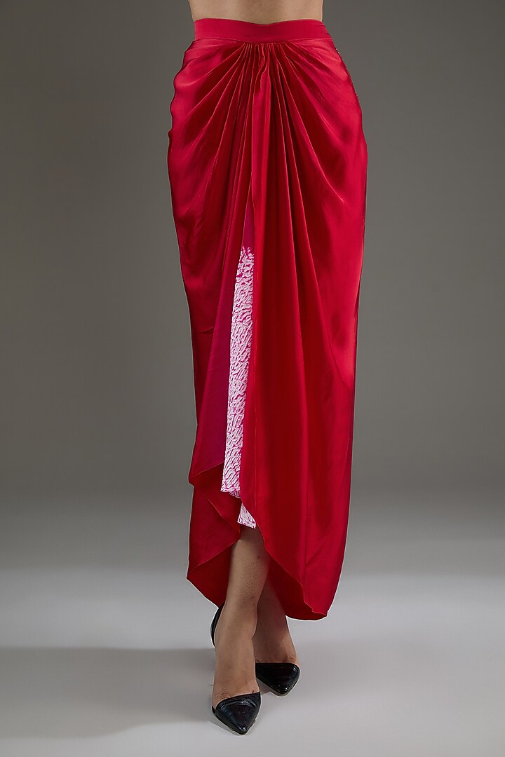 Red & Pink Bemberg Satin Shibori Skirt Set by Inca at Pernia's Pop Up Shop