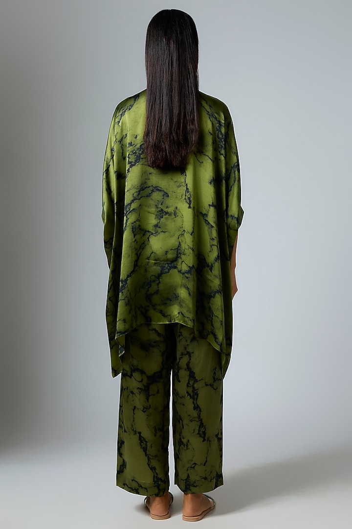 Mehendi & Marble Bemberg Satin Digital Printed Pleated Shirt by Inca at Pernia's Pop Up Shop