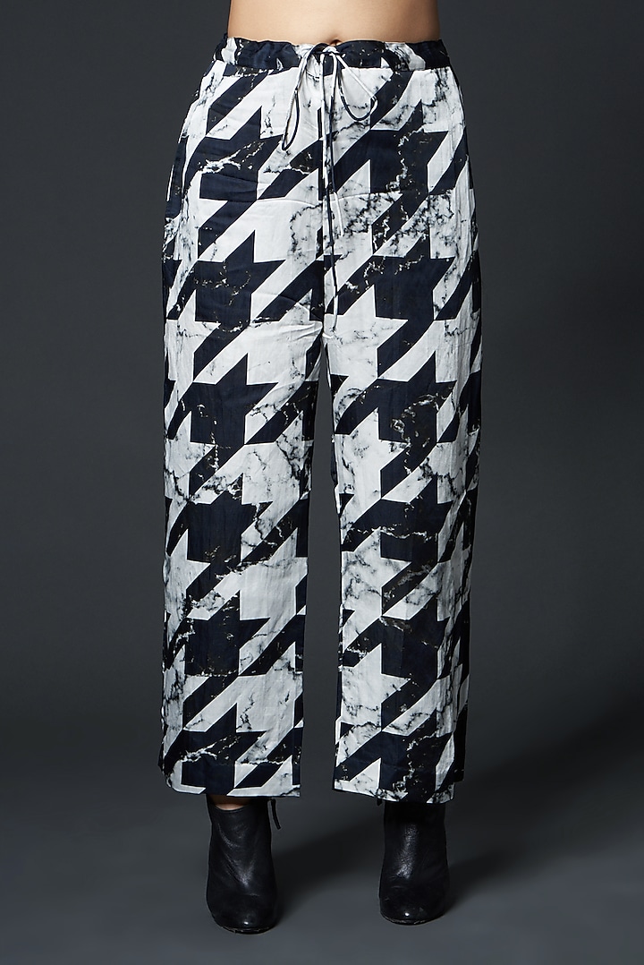 Black & White Pant Set With Print by Inca at Pernia's Pop Up Shop