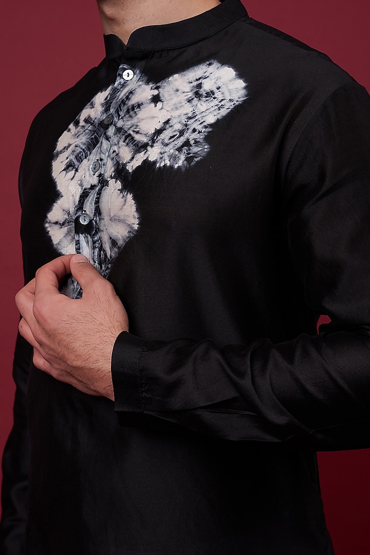 Black Silk Chanderi Kurta by Inca men at Pernia's Pop Up Shop