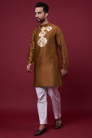 Rust Silk Chanderi Shibori Short Kurta by Inca men