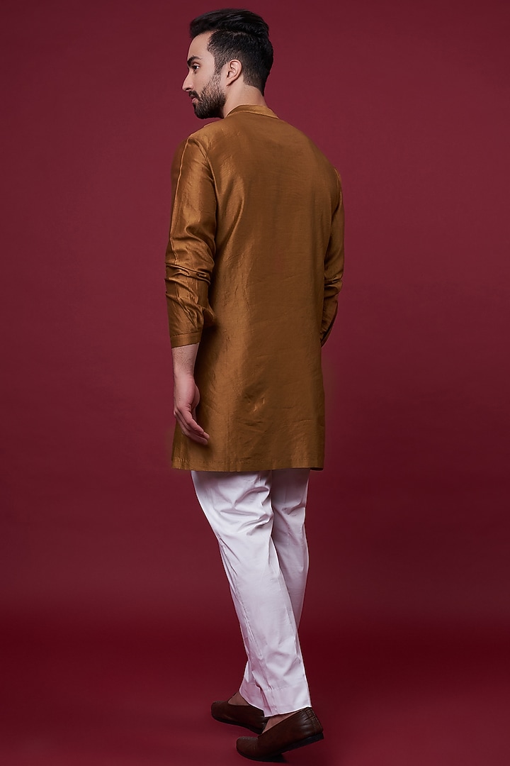Rust Silk Chanderi Shibori Short Kurta by Inca men at Pernia's Pop Up Shop