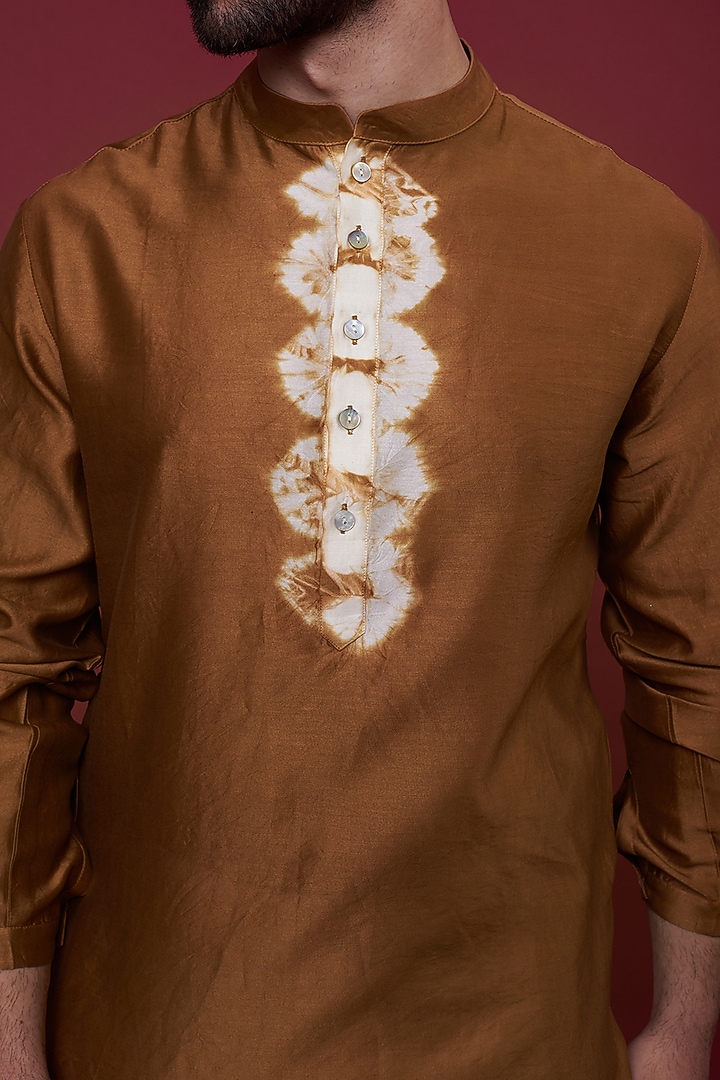 Rust Silk Chanderi Shibori Short Kurta by Inca men at Pernia's Pop Up Shop