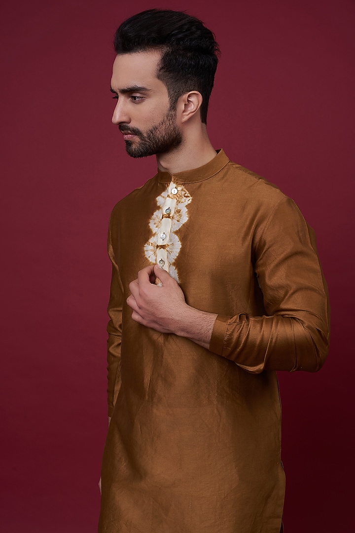 Rust Silk Chanderi Shibori Short Kurta by Inca men at Pernia's Pop Up Shop