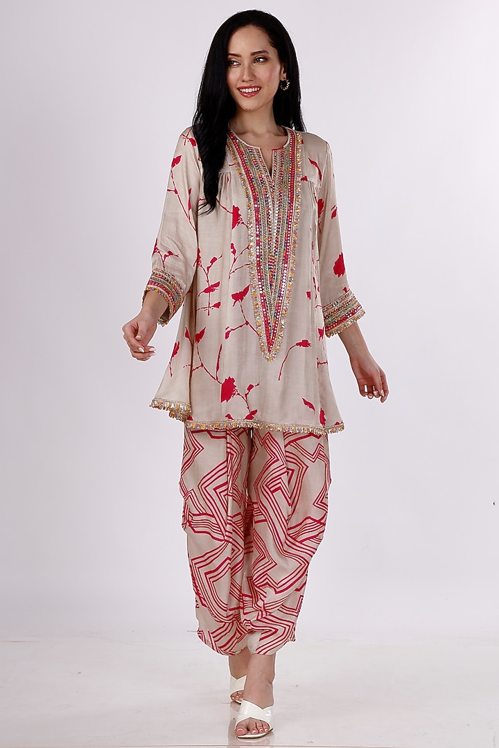 Cream & Pink Gajji Silk Floral Cowl Pant Set by Inddivogue at Pernia's Pop Up Shop