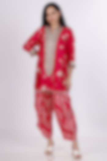 Pink & Cream Gajji Silk Floral Cowl Pant Set by Inddivogue at Pernia's Pop Up Shop