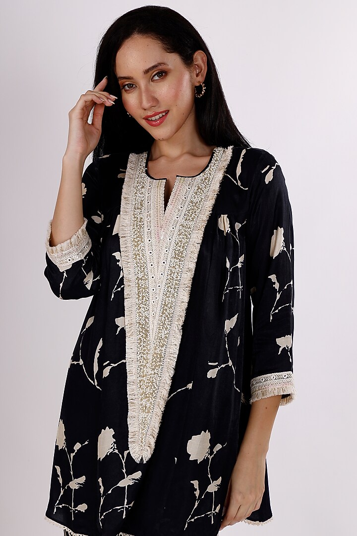 Black & Cream Gajji Silk Floral Pant Set by Inddivogue at Pernia's Pop Up Shop