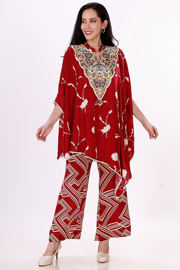 Maroon & Cream Gajji Silk Handwork Cape Set by Inddivogue at Pernia's Pop Up Shop
