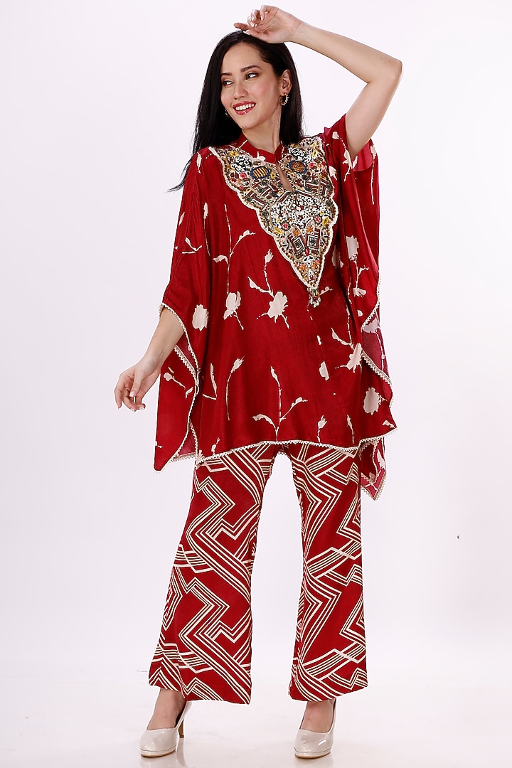 Maroon & Cream Gajji Silk Handwork Cape Set by Inddivogue at Pernia's Pop Up Shop