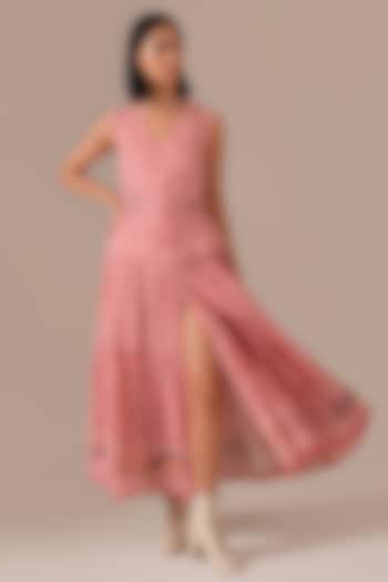 Red Handwoven Jamdani Wrap Vacation Dress With Belt by Indigo Dreams at Pernia's Pop Up Shop