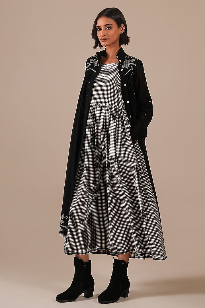 Black Handwoven Jamdani & Cotton Gathered Vacation Dress by Indigo Dreams at Pernia's Pop Up Shop