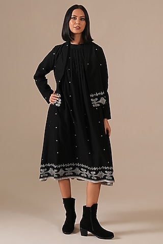 Black Handwoven Jamdani & Cotton Gathered Dress With Jacket by Indigo Dreams