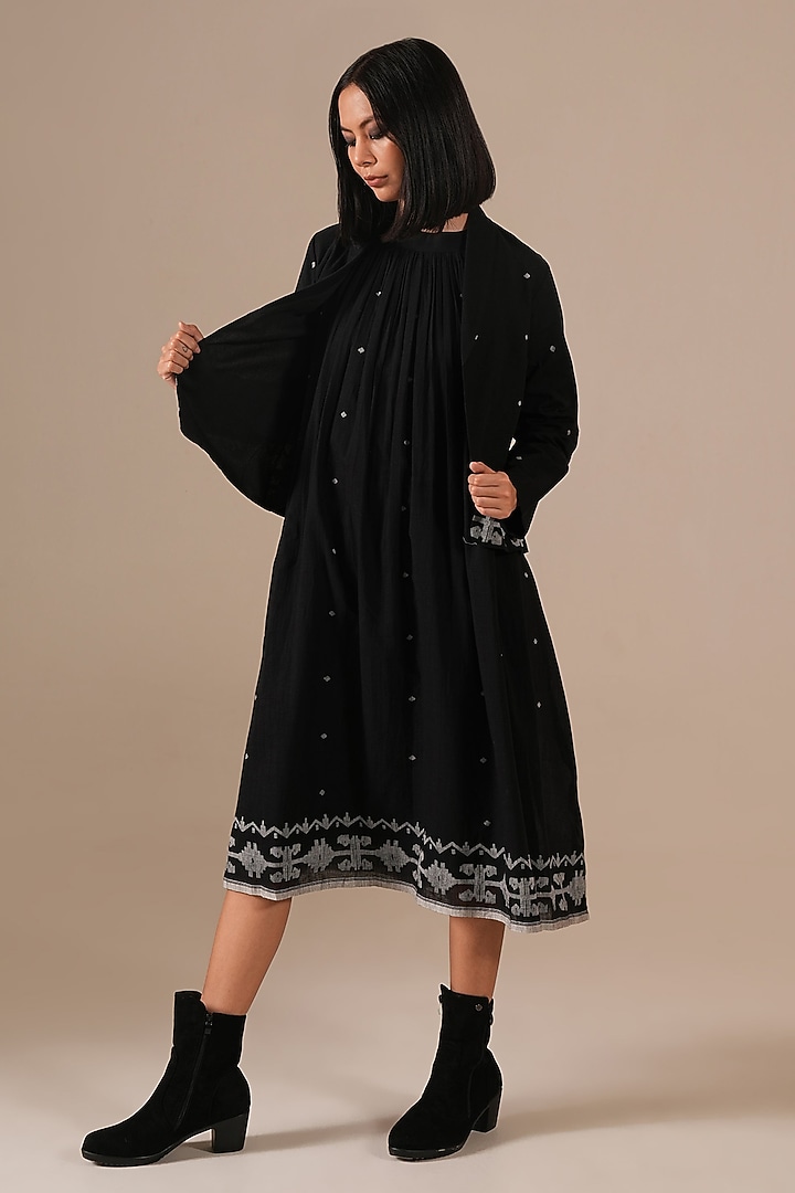 Black Handwoven Jamdani & Cotton Gathered Vacation Dress With Jacket by Indigo Dreams at Pernia's Pop Up Shop