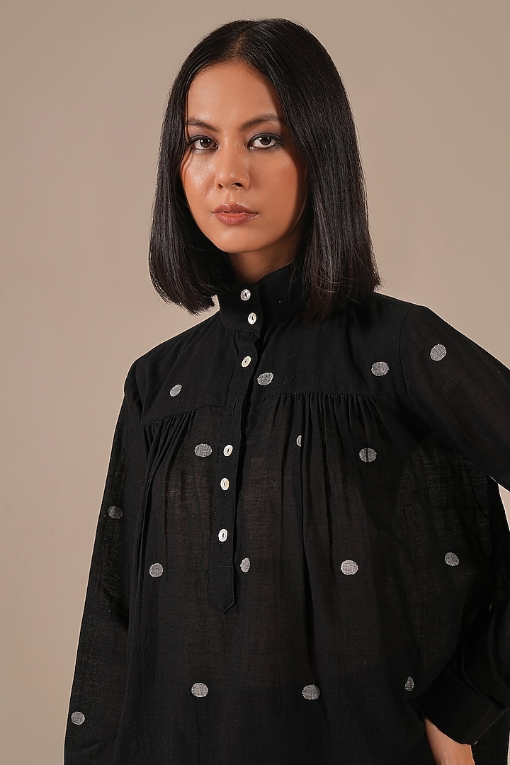 Black Handwoven Jamdani & Cotton Gathered Skirt Set by Indigo Dreams at Pernia's Pop Up Shop