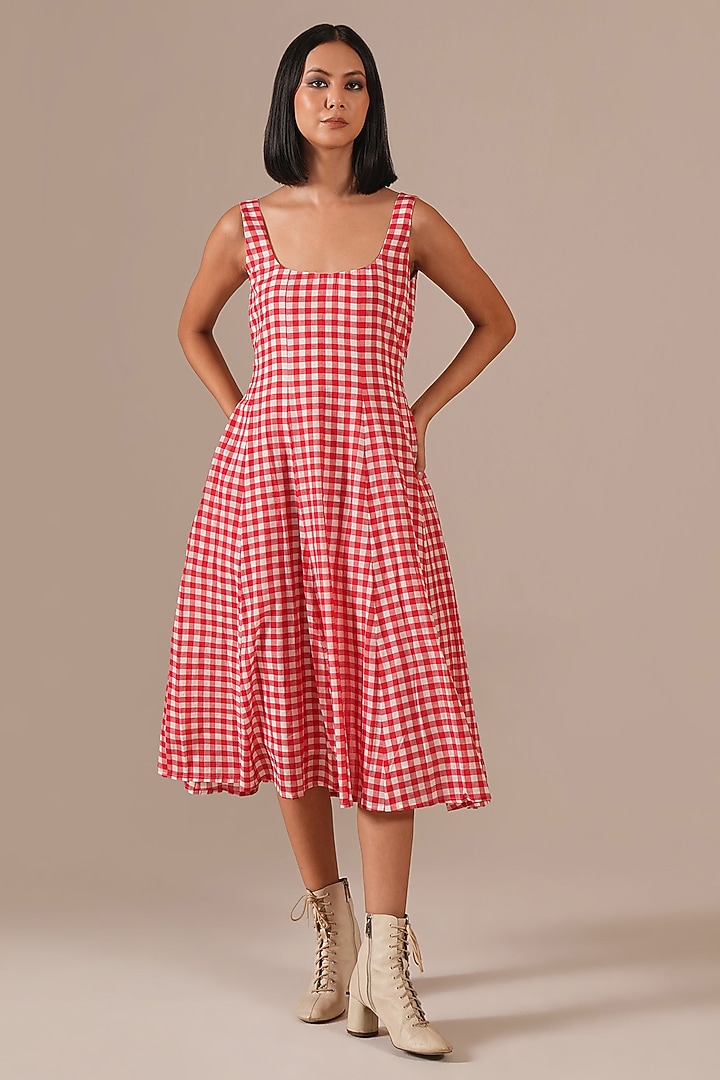 Red Handwoven Jamdani Summer Dress With Jacket by Indigo Dreams at Pernia's Pop Up Shop