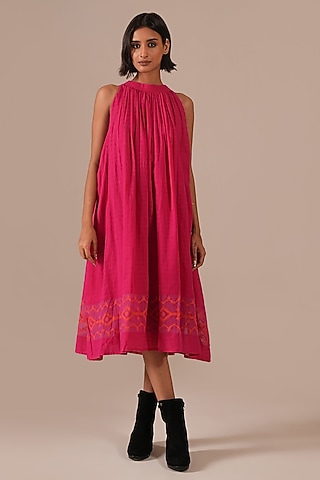 Red & Pink Handwoven Jamdani Halter Dress by Indigo Dreams
