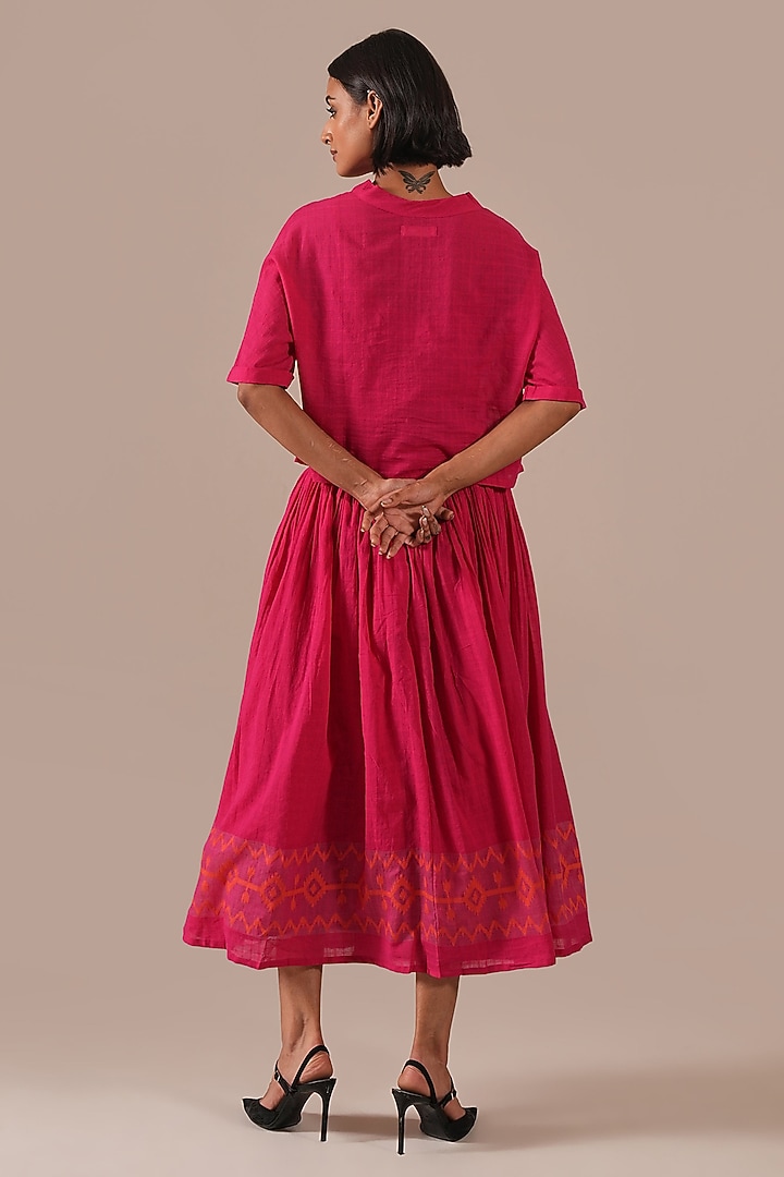 Red Handwoven Jamdani Skirt Set by Indigo Dreams at Pernia's Pop Up Shop