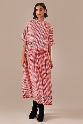 Red Cotton & Handwoven Jamdani Skirt Set by Indigo Dreams