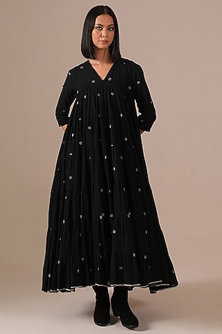 Black Handwoven Jamdani & Cotton Tiered Dress With Belt by Indigo Dreams