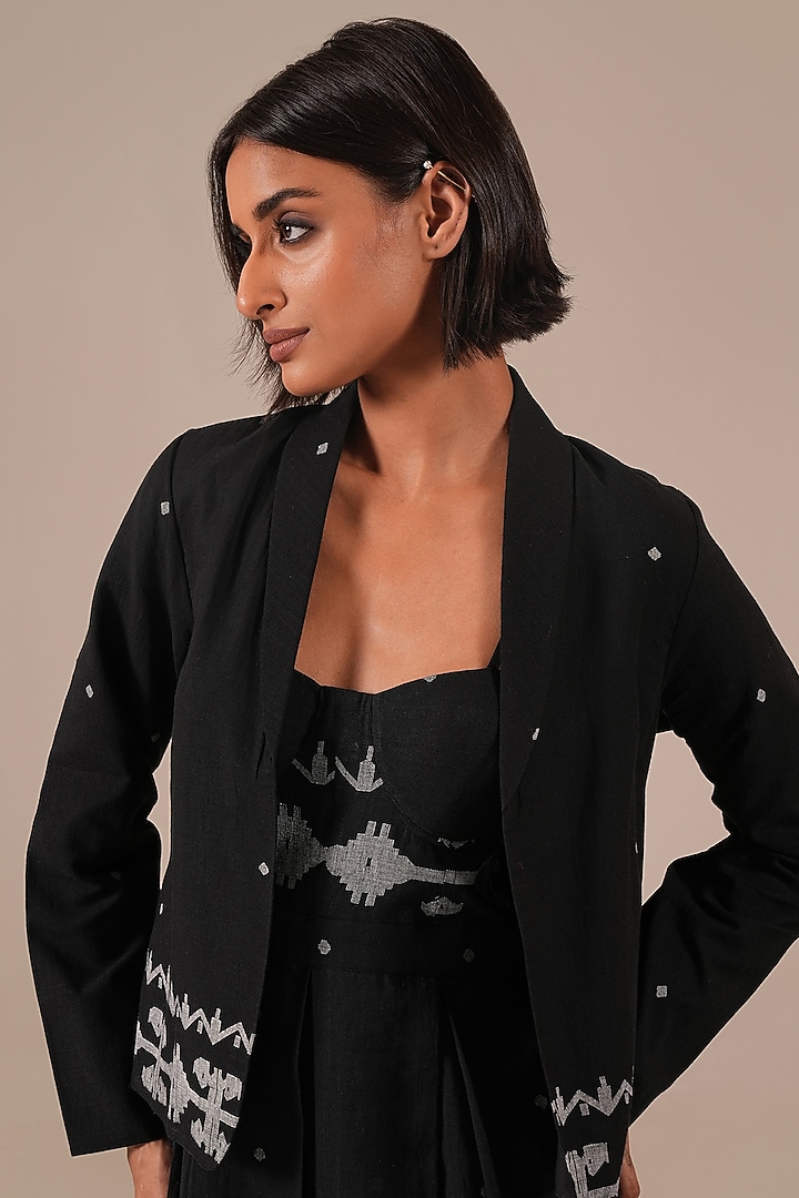 Black Handwoven Jamdani & Cotton Pleated Midi Vacation Dress With Jacket by Indigo Dreams at Pernia's Pop Up Shop