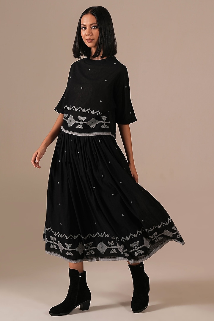 Black Handwoven Jamdani & Cotton Gathered Skirt Set by Indigo Dreams at Pernia's Pop Up Shop