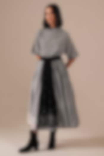 Black Handwoven Jamdani & Cotton Gathered Skirt Set by Indigo Dreams at Pernia's Pop Up Shop