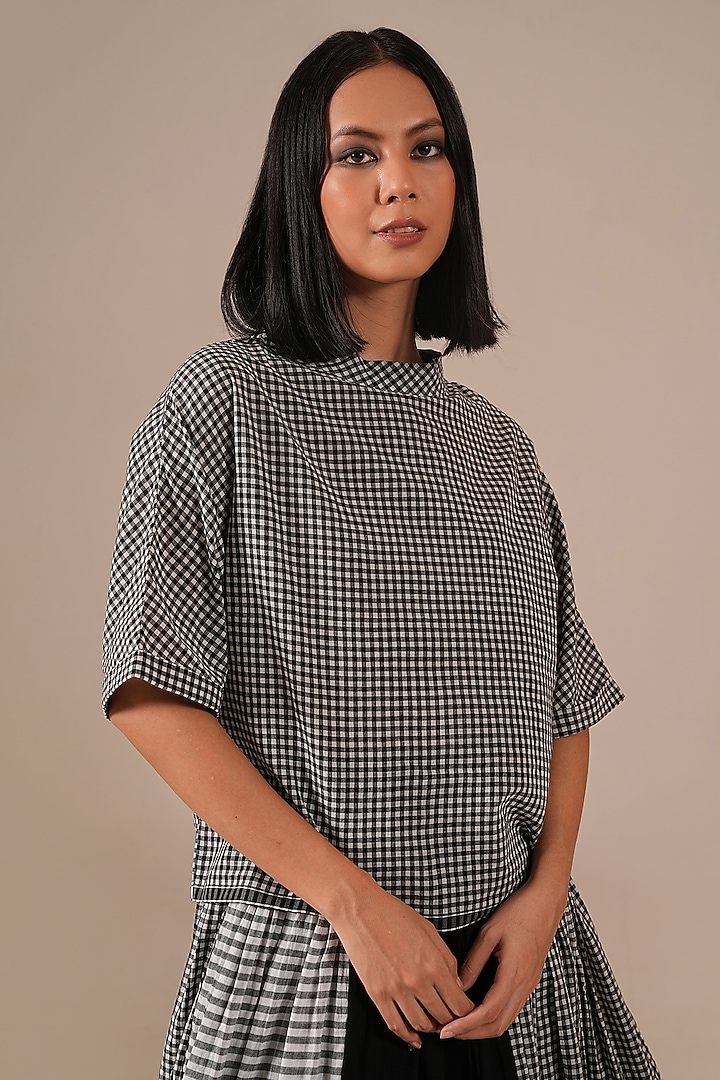 Black Handwoven Jamdani & Cotton Gathered Skirt Set by Indigo Dreams at Pernia's Pop Up Shop