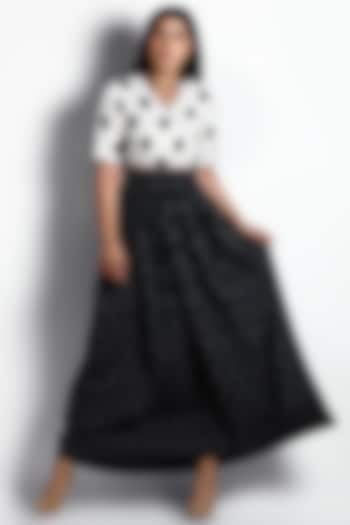 Black Printed Skirt Set by Indigo Dreams