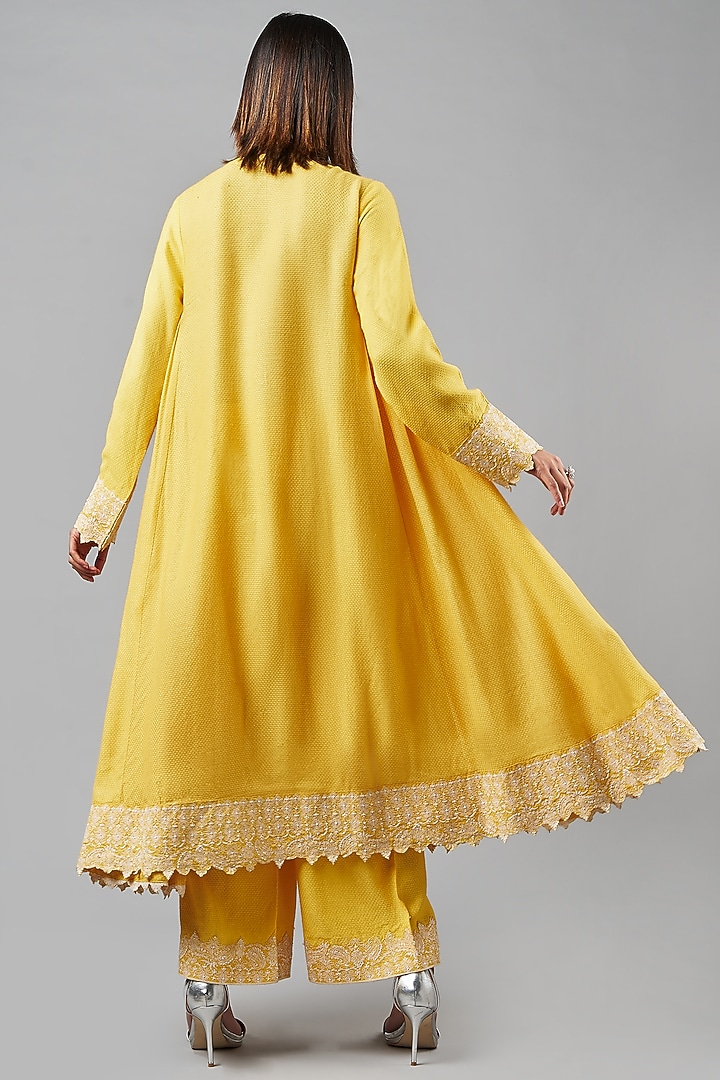 Yellow Rayon Flex Embroidered Kurta Set by Inej at Pernia's Pop Up Shop