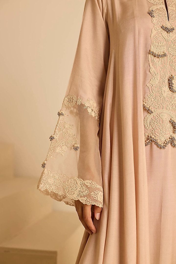 Peach Cotton Silk Dori Embroidered Kalidar Kurta Set by Inej at Pernia's Pop Up Shop