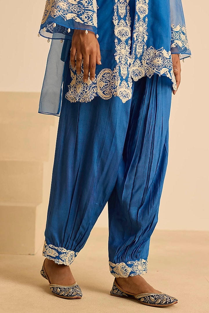 Blue Organza Dori Embroidered Short Tunic Set by Inej at Pernia's Pop Up Shop