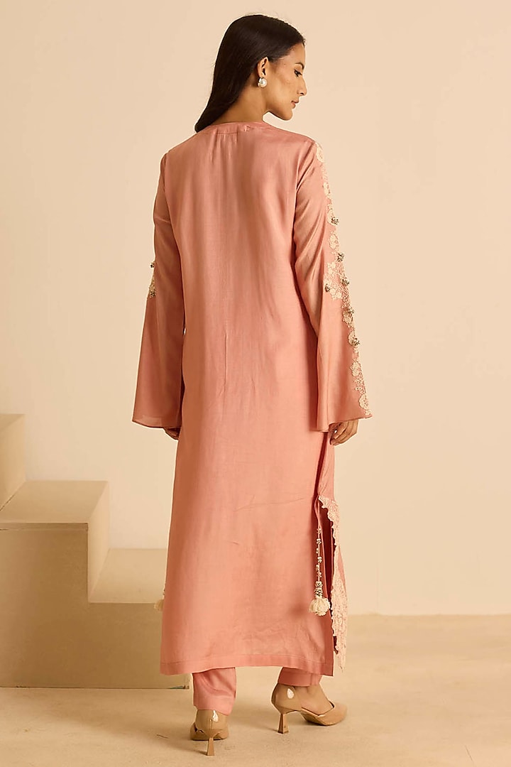Pink Cotton Silk Dori Embroidered Straight Kurta Set by Inej at Pernia's Pop Up Shop