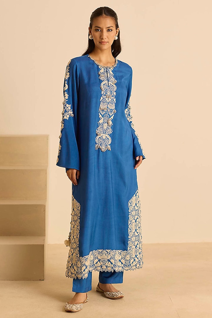 Blue Cotton Silk Dori Embroidered Straight Kurta Set by Inej at Pernia's Pop Up Shop